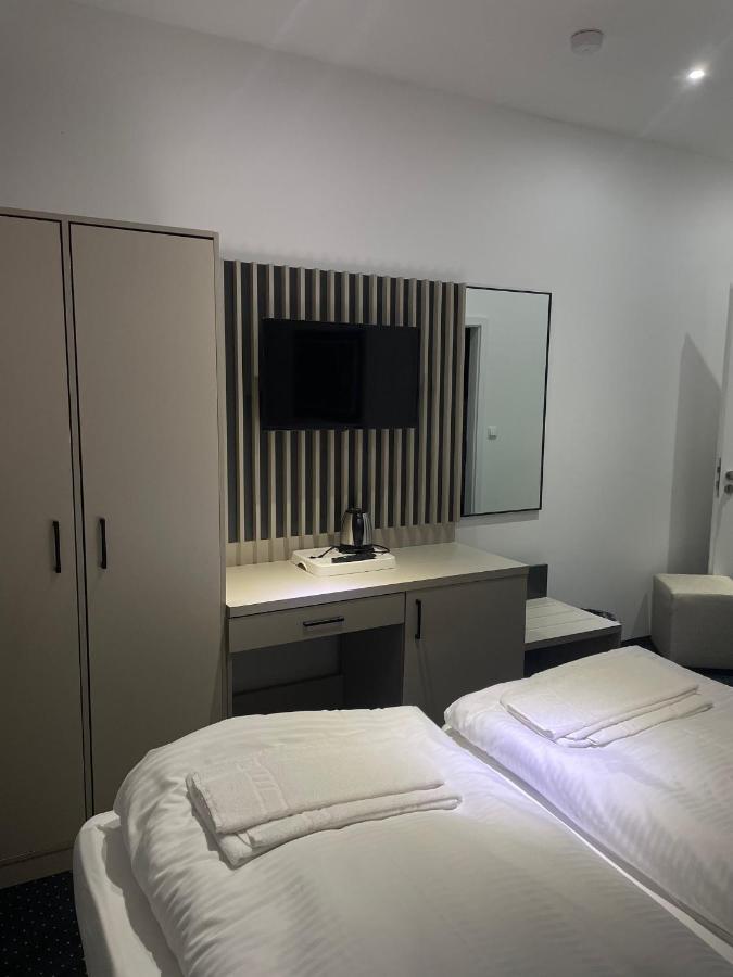 Gastpark Hotel Manching Eksteriør billede